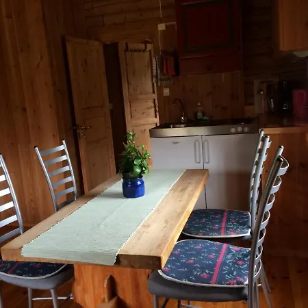 Hotel Fossheim Steinsenter- Solhell Cabin